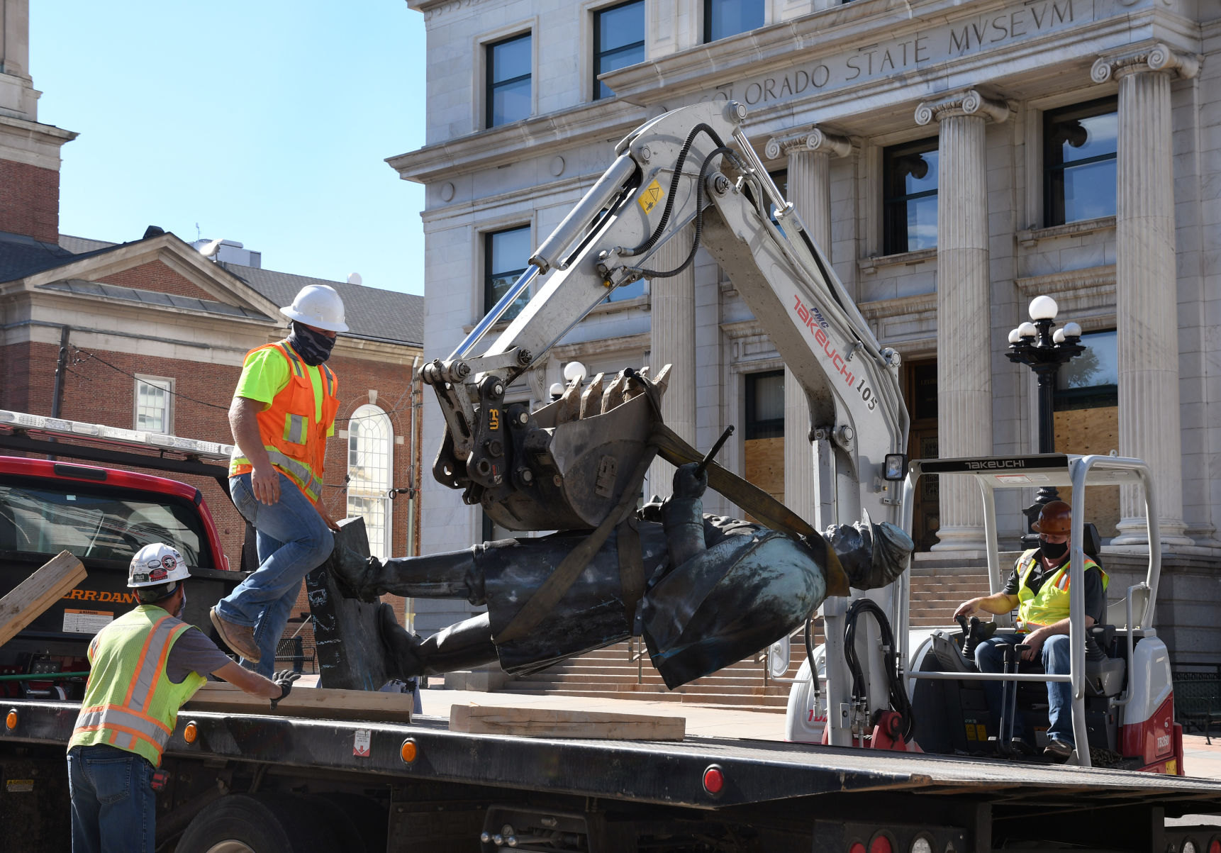 CAPITOL-CIVILWAR-STATUE-06252020-KS-153